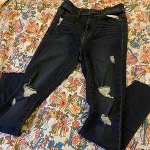 womens distressed blue jeans